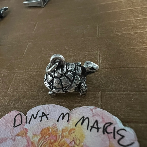 James Avery Rare Retired 3d Tortoise Charm! 925 - Picture 2 of 3